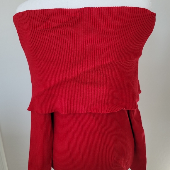 (NWOT) Banana Republic off the shoulder sweater - Picture 3 of 5